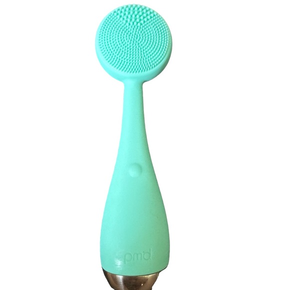 PMD Facial Massager - Picture 1 of 3